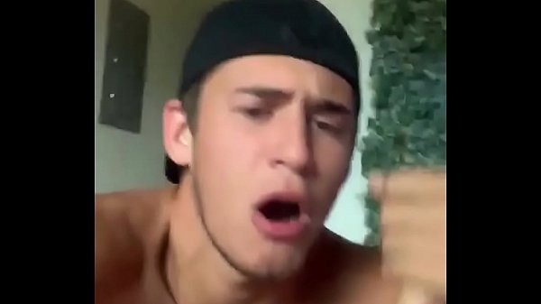Engoliu tudinho