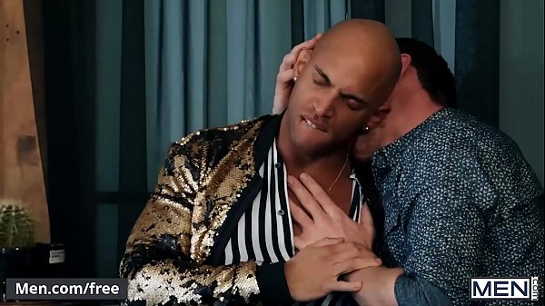 (Sean Zevran) Bounces On (Calhoun Sawyers) Cock Gets a Huge Jizz On His Face – Men.com