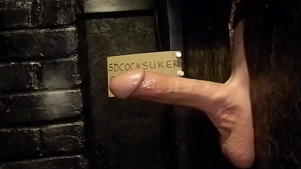 RICHMOND GLORYHOLE– MY FAVORITE WHITE COCK RETURNS